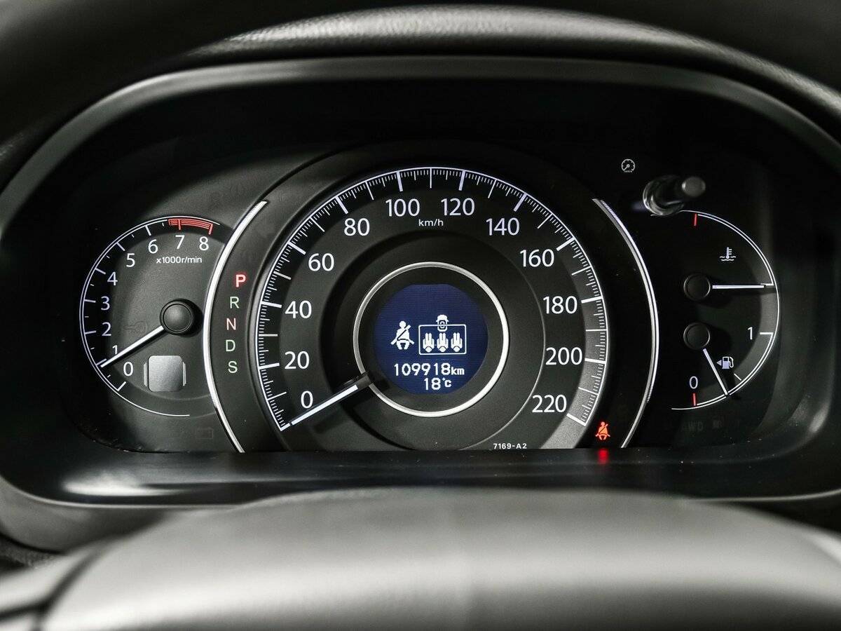 Б/У Хонда ЦР-В 2013 года. Фото: #9