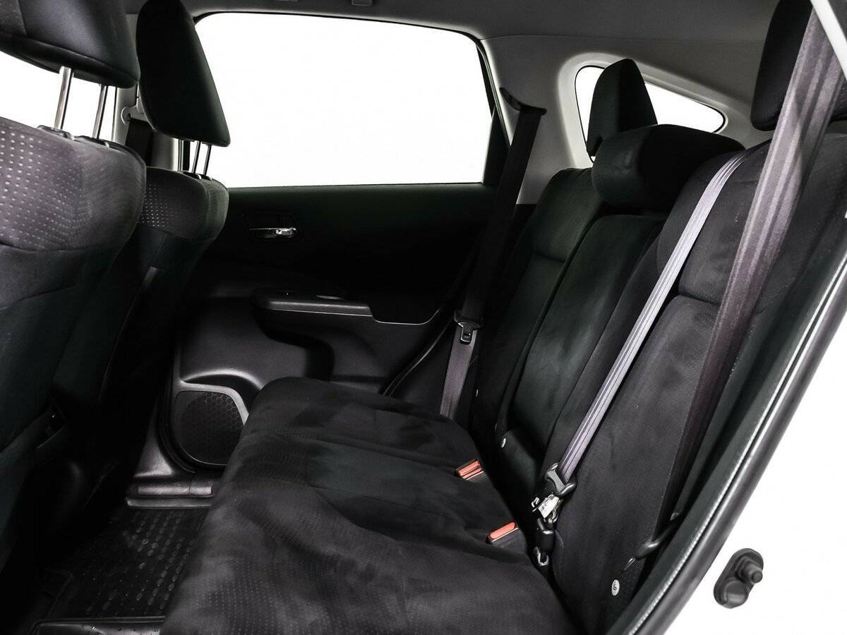 Б/У Хонда ЦР-В 2013 года. Фото: #12