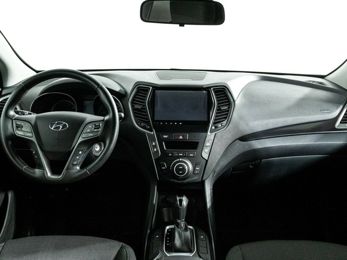 Б/У Хендай Санта Фе 2018 года. Фото: #12