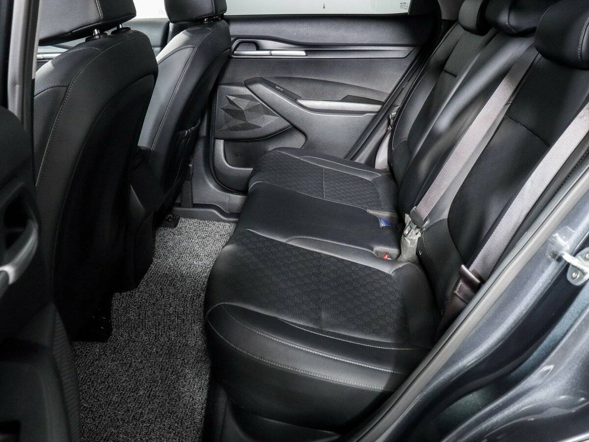 Б/У Киа Сельтос 2019 года. Фото: #6