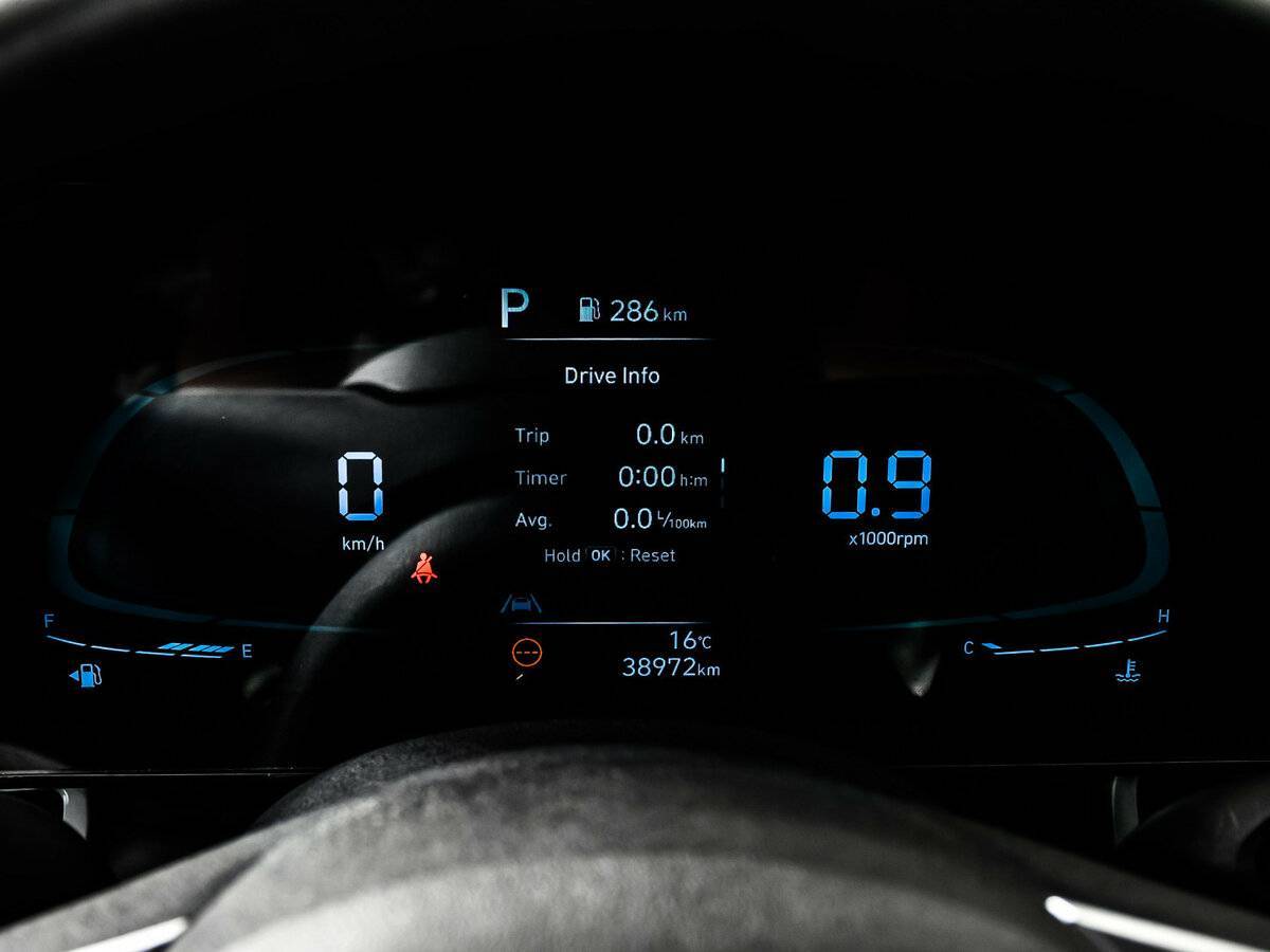 Б/У Хендай Елантра 2023 года. Фото: #9