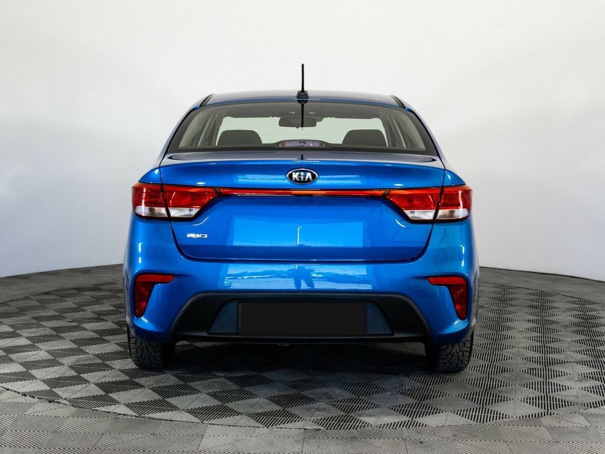 Б/У Киа Рио 2017 года. Фото: #4