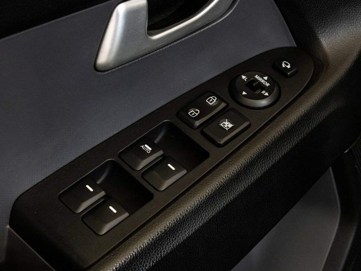 Б/У Киа Спортейдж 2013 года. Фото: #18