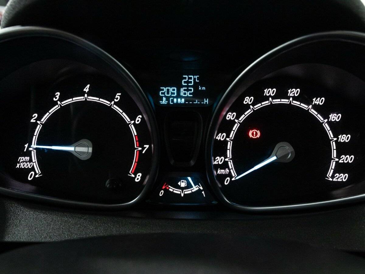 Б/У Форд Фиеста 2015 года. Фото: #11