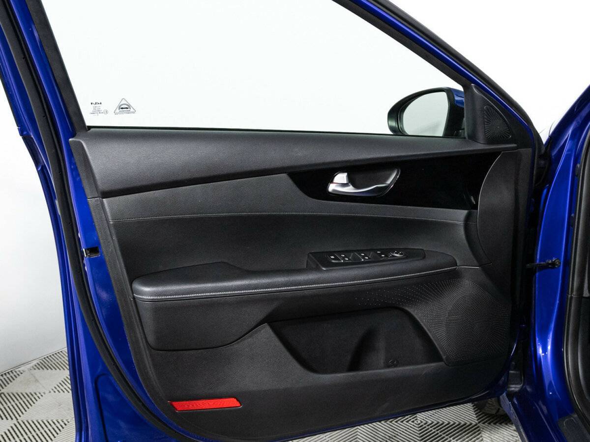 Б/У Киа Церато 2021 года. Фото: #23