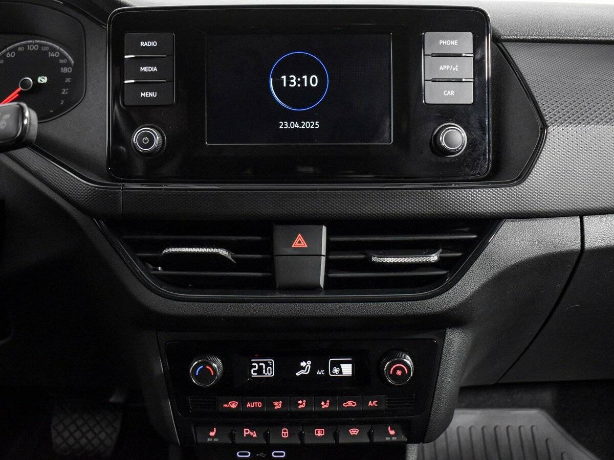 Б/У Фольксваген Поло 2021 года. Фото: #13