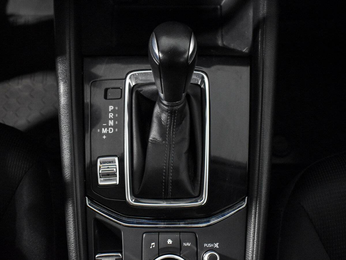 Б/У Мазда Ц-Икс-5 2018 года. Фото: #7