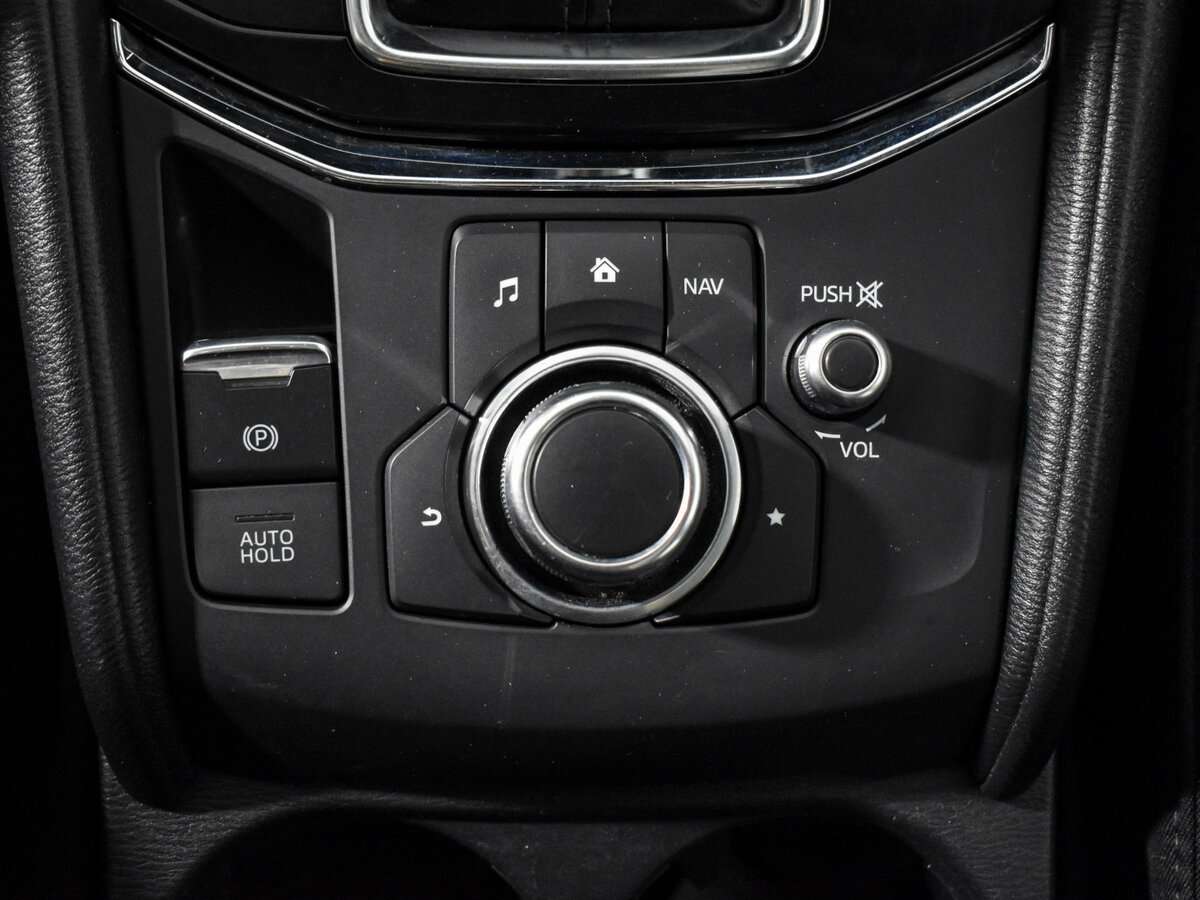 Б/У Мазда Ц-Икс-5 2018 года. Фото: #9