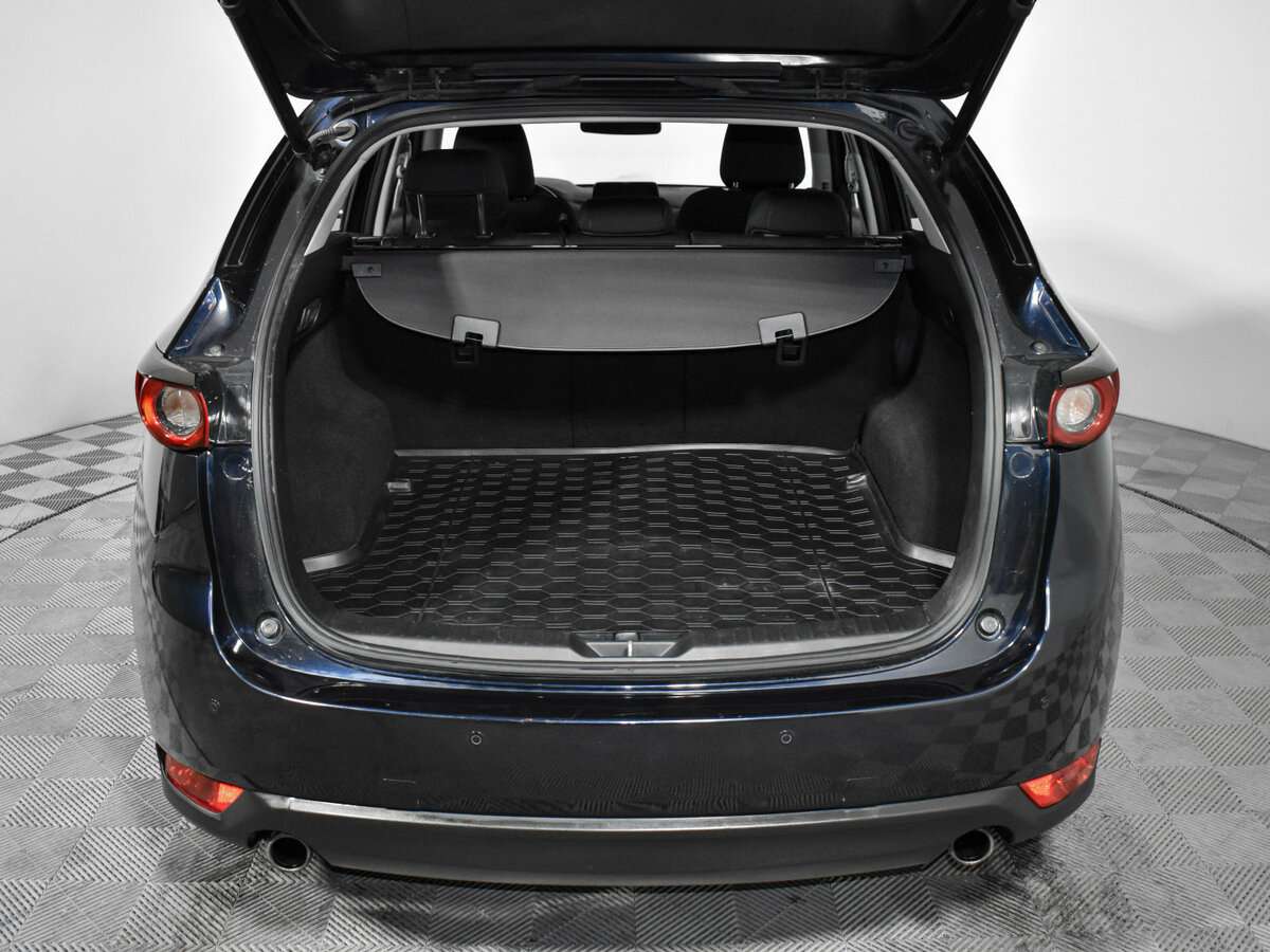 Б/У Мазда Ц-Икс-5 2018 года. Фото: #18