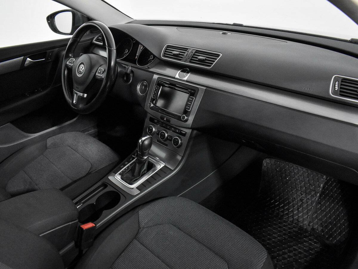 Б/У Фольксваген Пассат 2012 года. Фото: #12