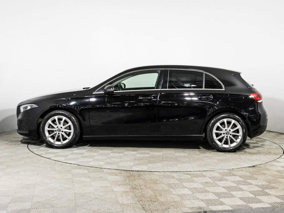 Б/У Мерседес-Бенц А-Класс 2018 года. Фото: #7