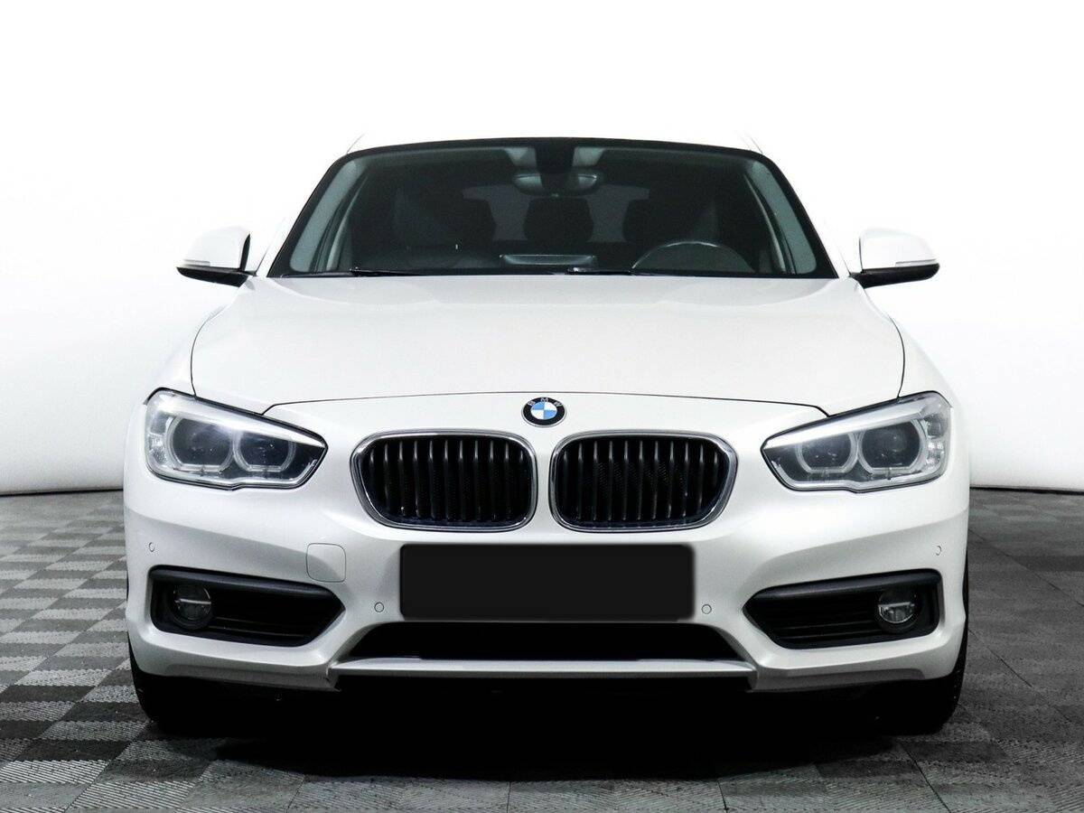 Б/У БМВ 1 серии 2018 года. Фото: #1