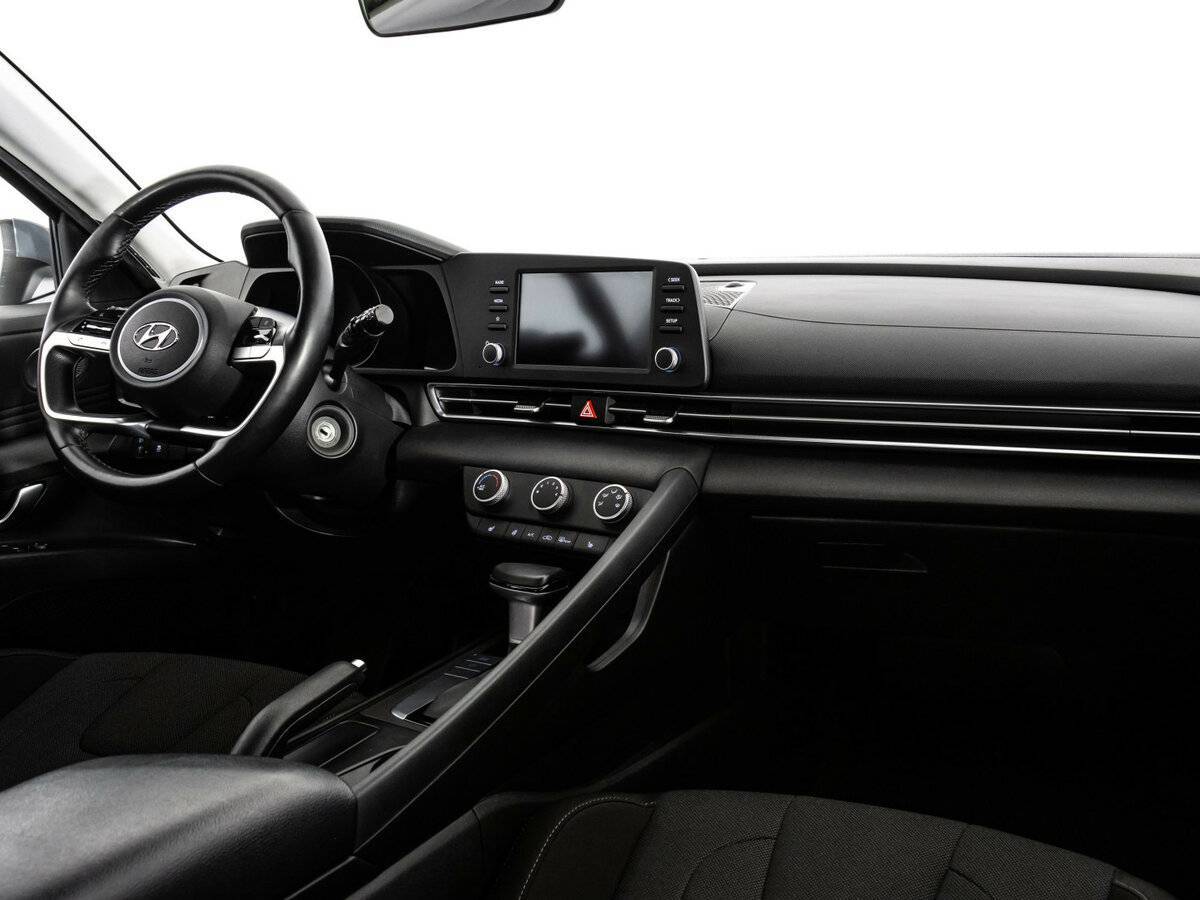 Б/У Хендай Елантра 2021 года. Фото: #9