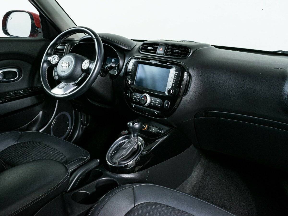 Б/У Киа Соул 2018 года. Фото: #7