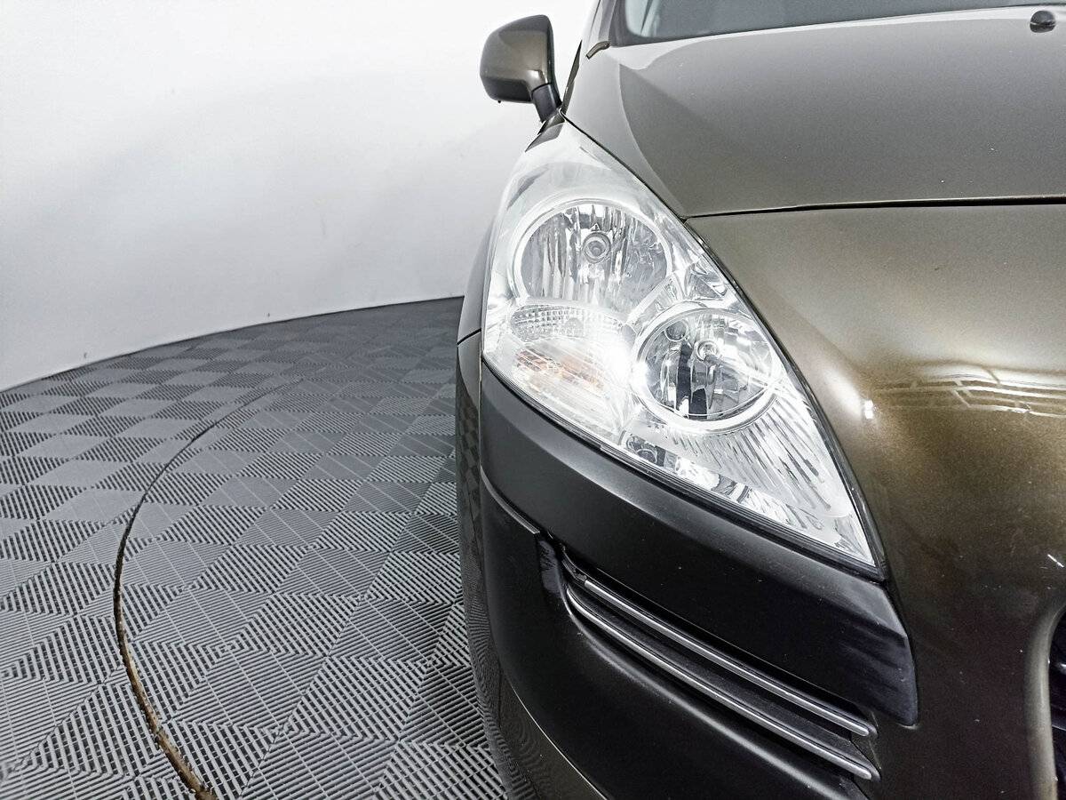 Б/У Пежо 3008 2012 года. Фото: #12