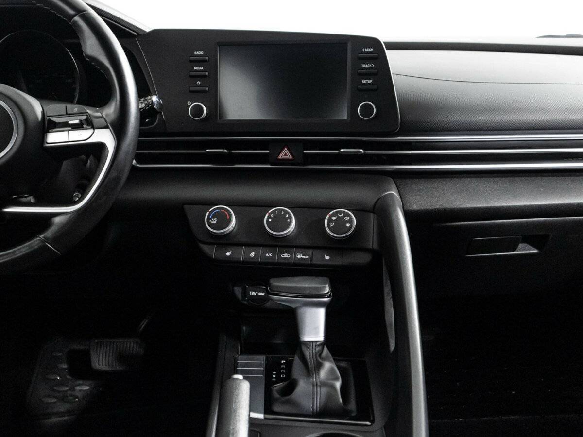 Б/У Хендай Елантра 2021 года. Фото: #13