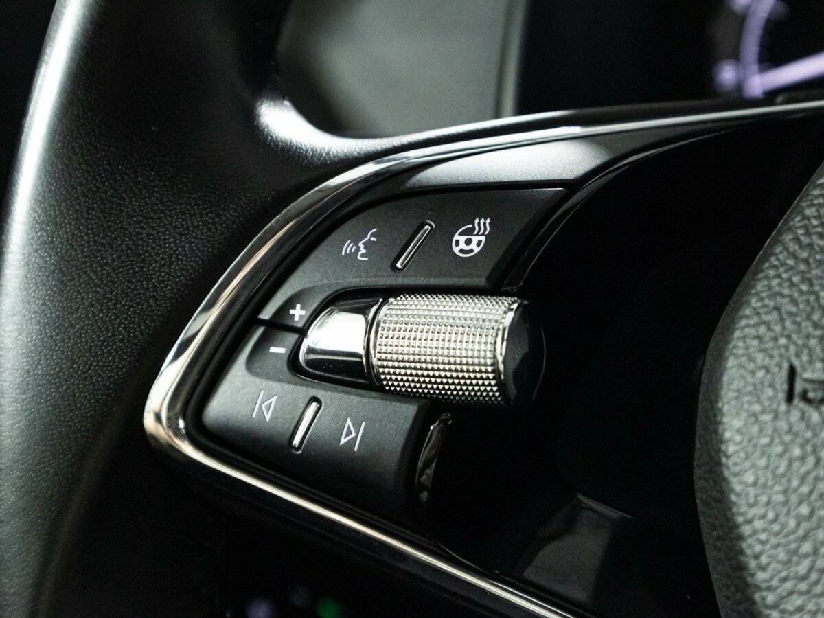 Б/У Шкода Карок 2021 года. Фото: #17