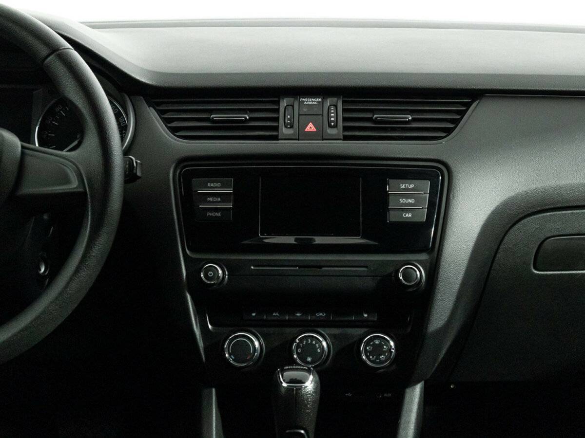 Б/У Шкода Октавия 2016 года. Фото: #13