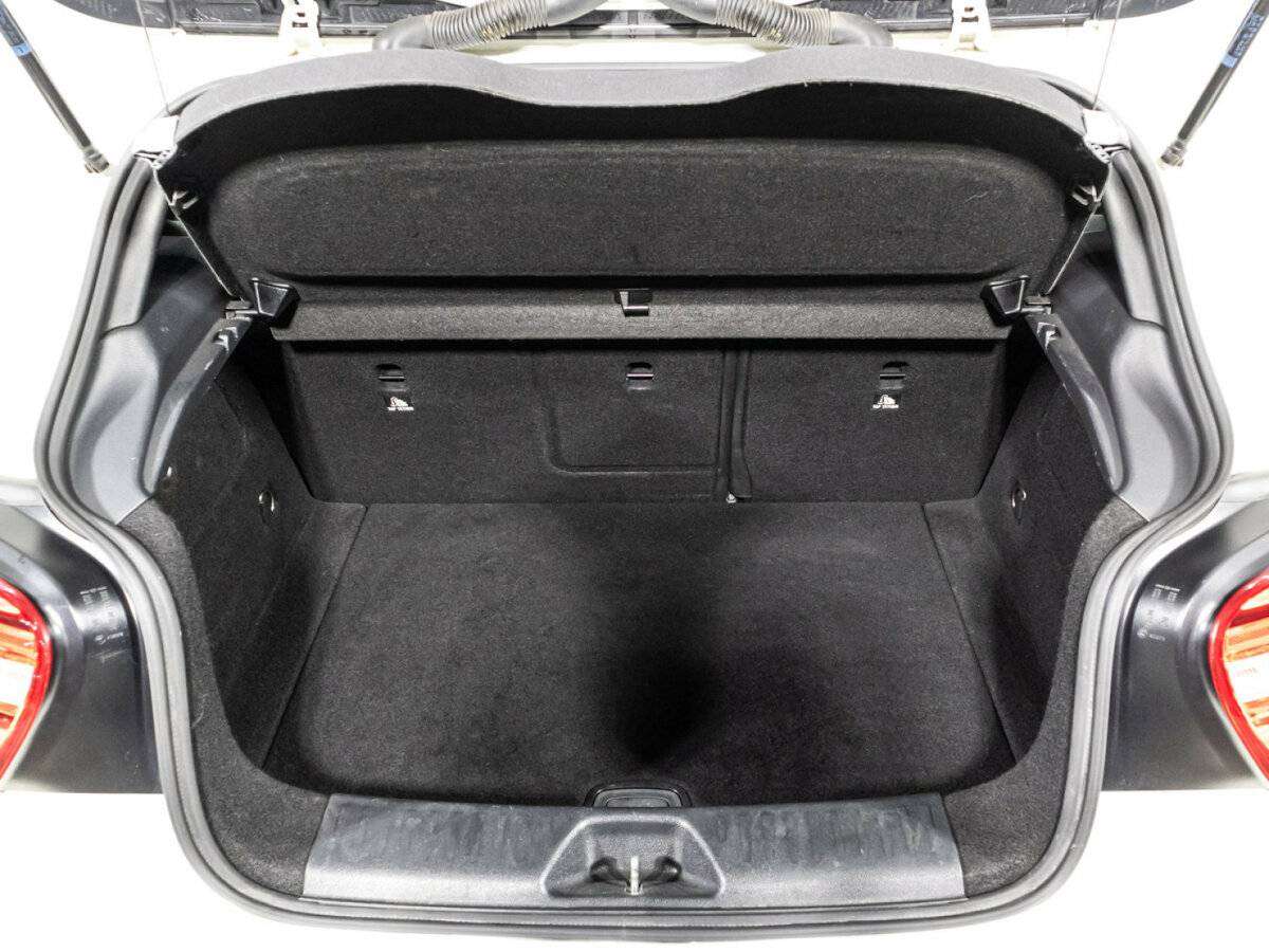 Б/У Мерседес-Бенц А-Класс 2013 года. Фото: #14