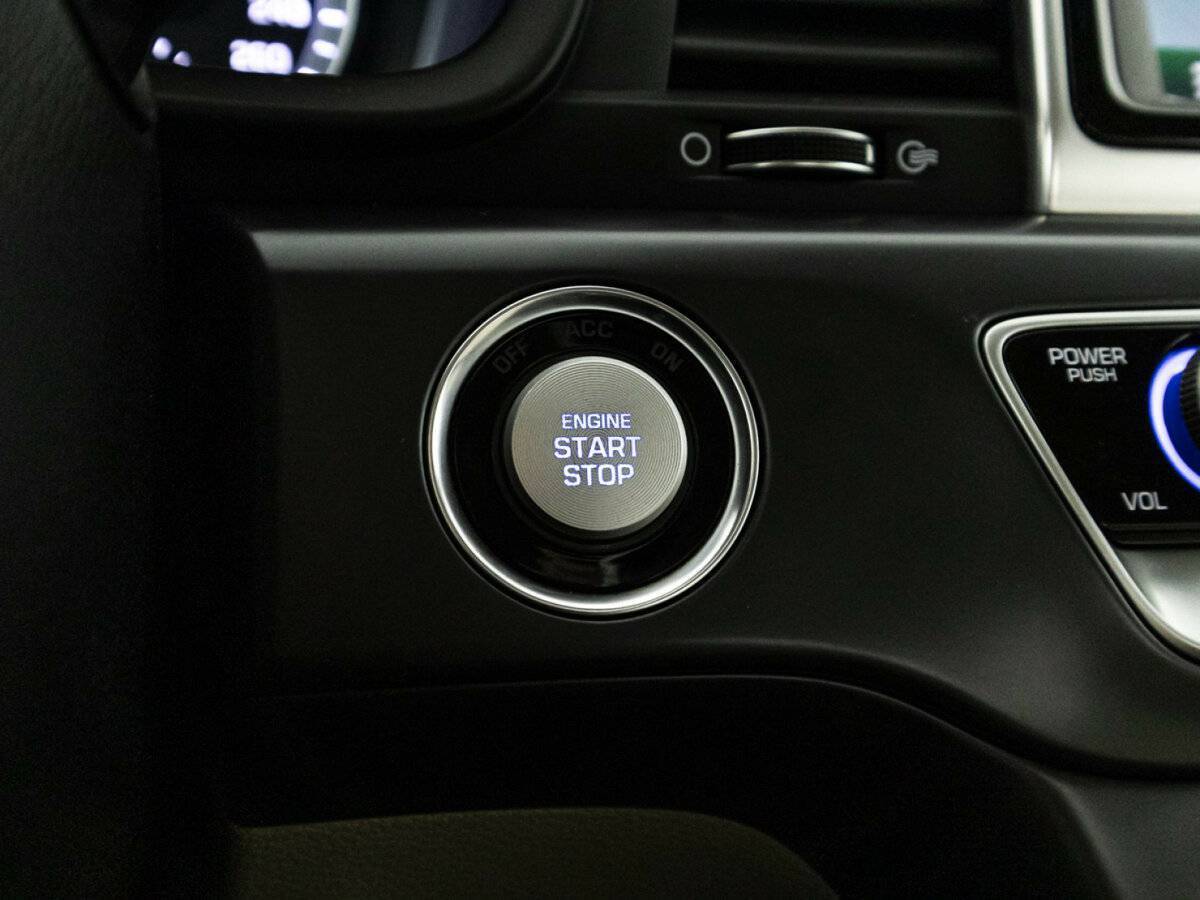 Б/У Хендай Соната 2017 года. Фото: #18