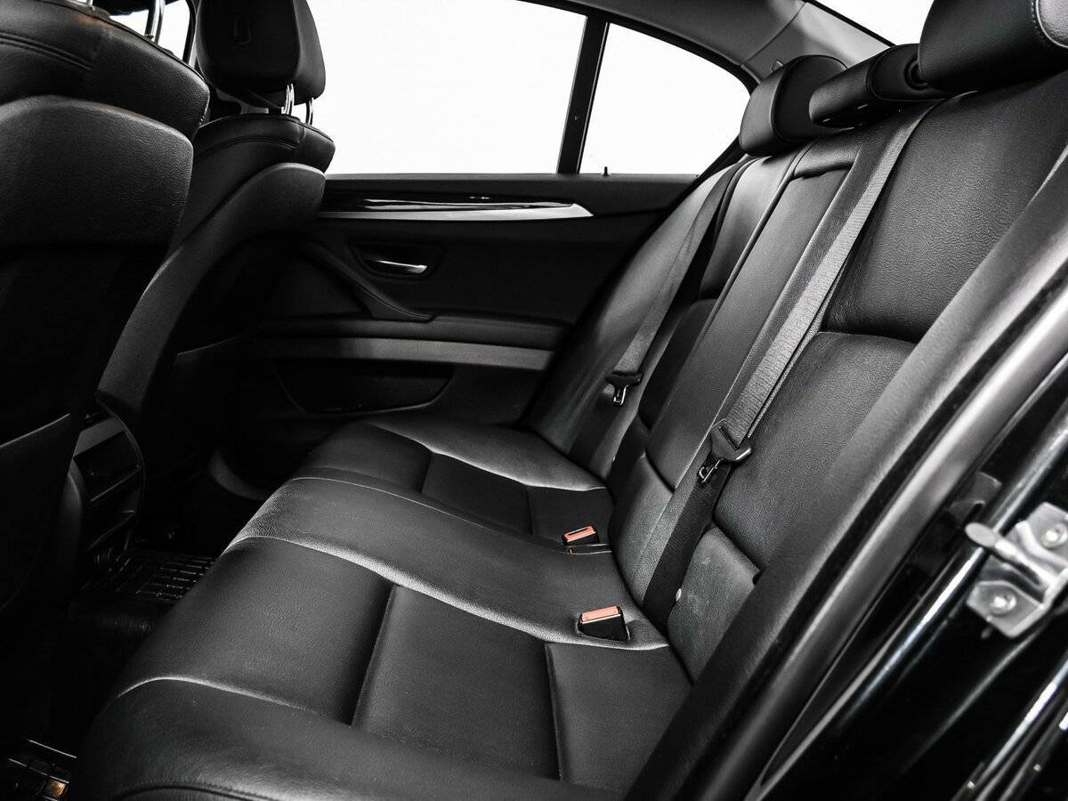 Б/У БМВ 5 серии 2016 года. Фото: #12