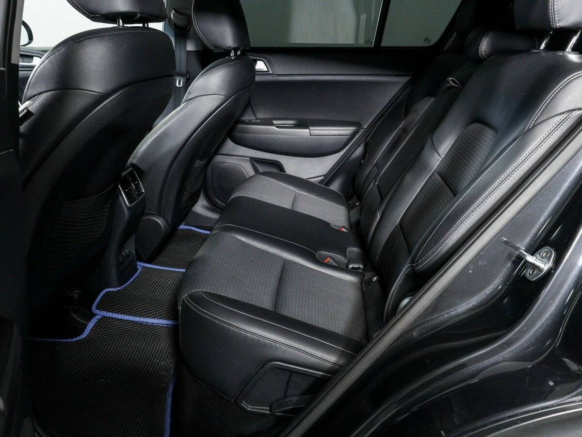 Б/У Киа Спортейдж 2017 года. Фото: #9