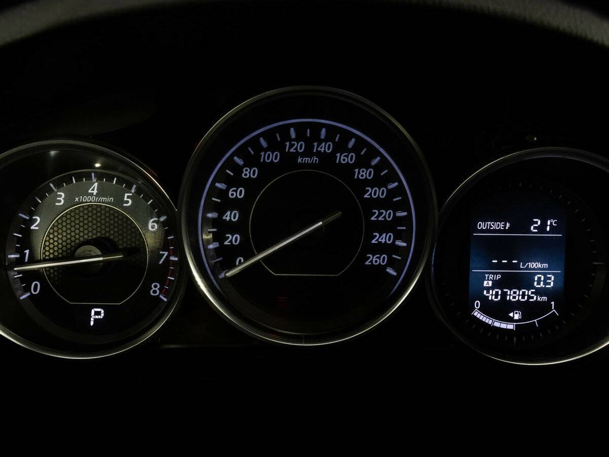 Б/У Мазда 6 2014 года. Фото: #14