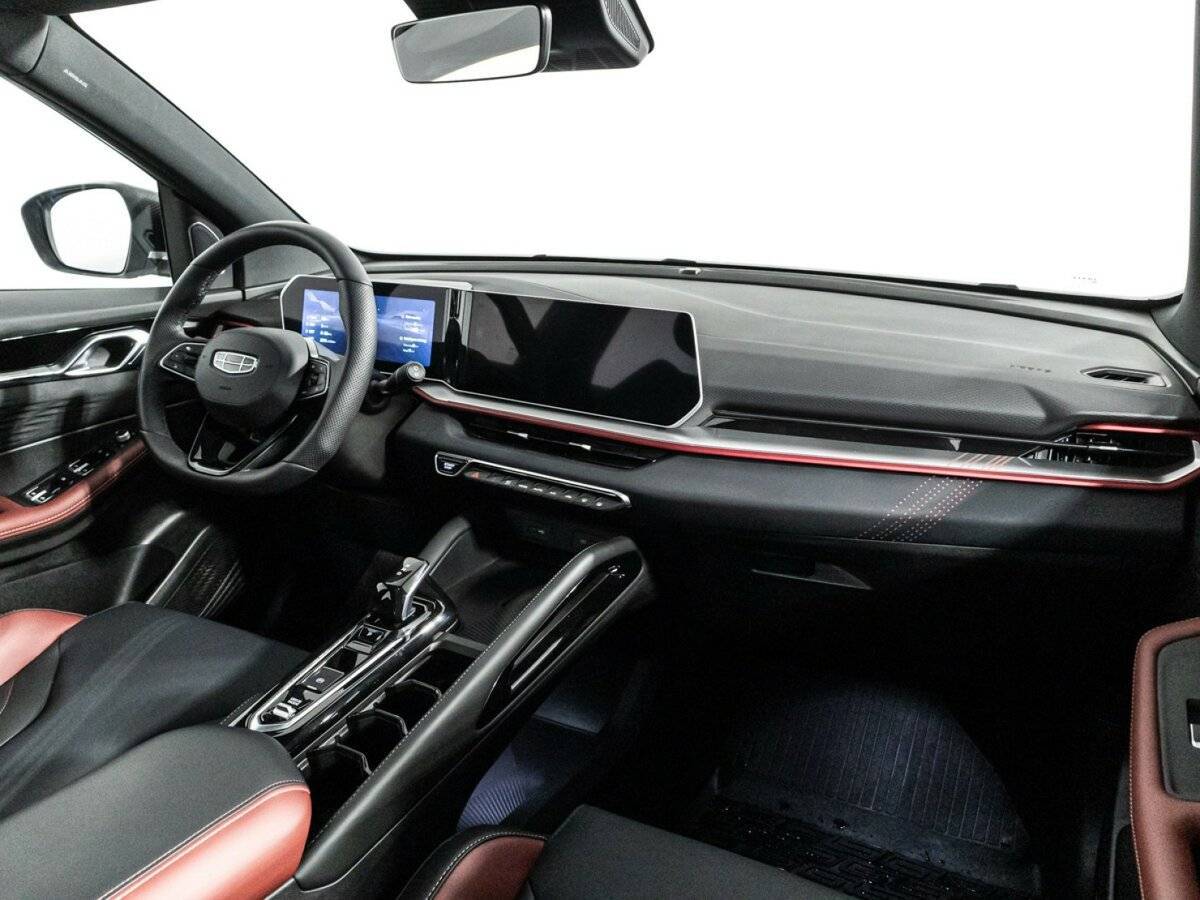 Б/У Джили Кулрэй 2023 года. Фото: #8