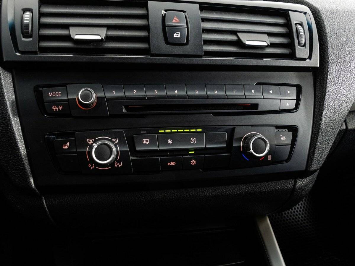 Б/У БМВ 1 серии 2012 года. Фото: #13