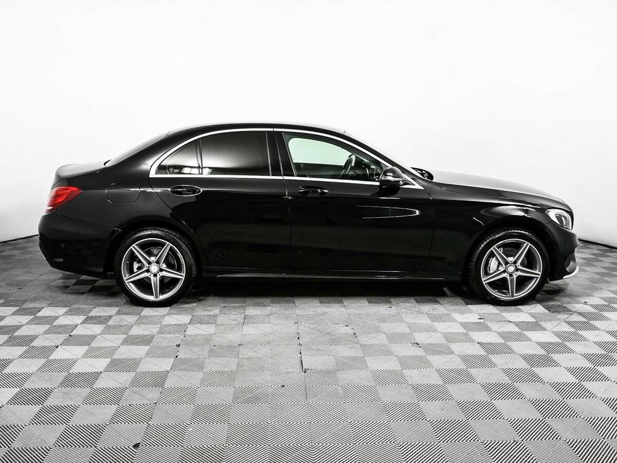 Б/У Мерседес-Бенц Ц-Класс 2015 года. Фото: #3