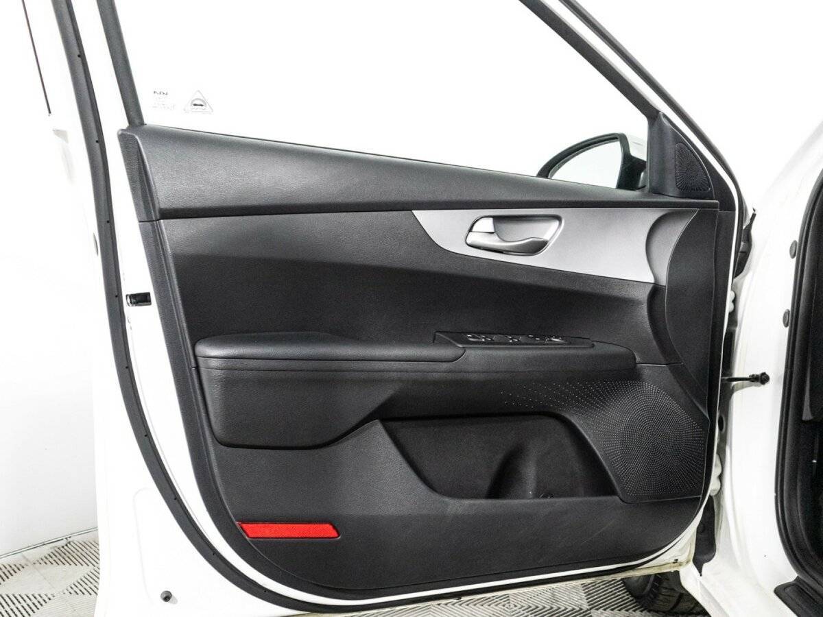 Б/У Киа Церато 2021 года. Фото: #24