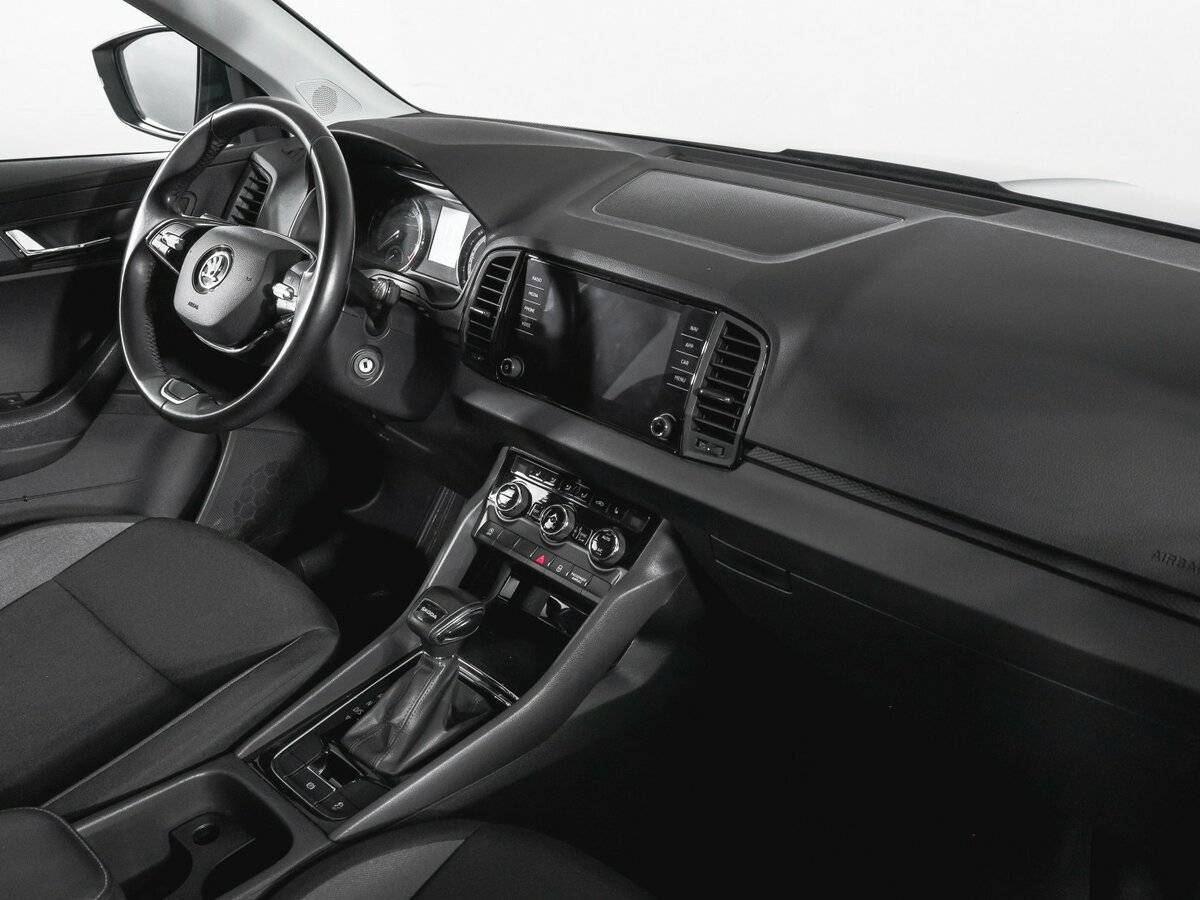 Б/У Шкода Карок 2021 года. Фото: #5