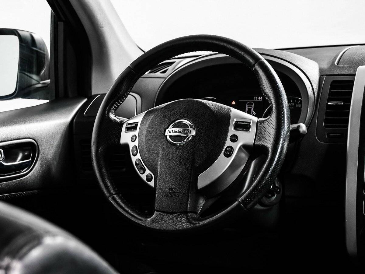 Б/У Ниссан Икс-Трейл 2012 года. Фото: #11