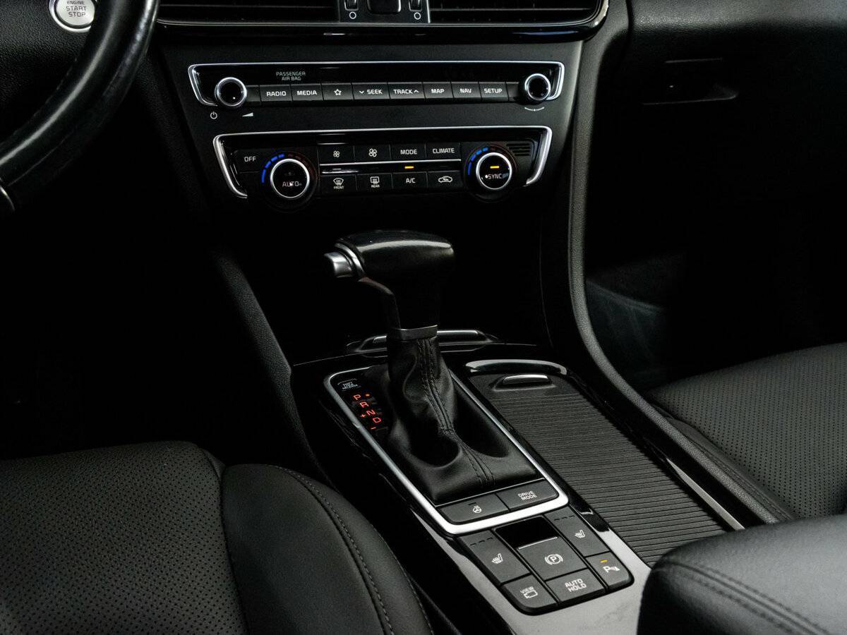 Б/У Киа Оптима 2018 года. Фото: #9