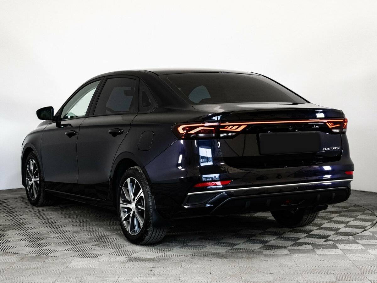 Б/У Джили Эмгранд 2023 года. Фото: #5