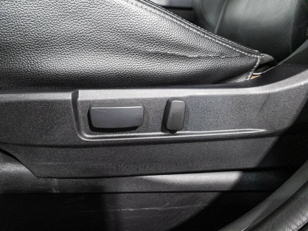 Б/У Митсубиши АС-Икс 2018 года. Фото: #15