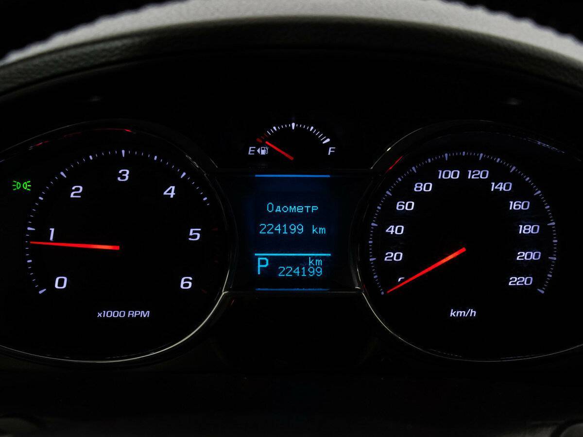 Б/У Шевроле Каптива 2015 года. Фото: #19