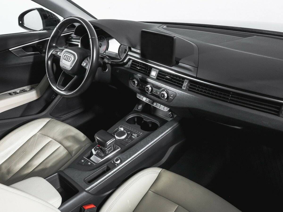 Б/У Ауди А4 2017 года. Фото: #8