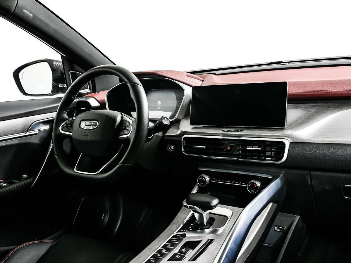 Б/У Джили Кулрэй 2023 года. Фото: #8