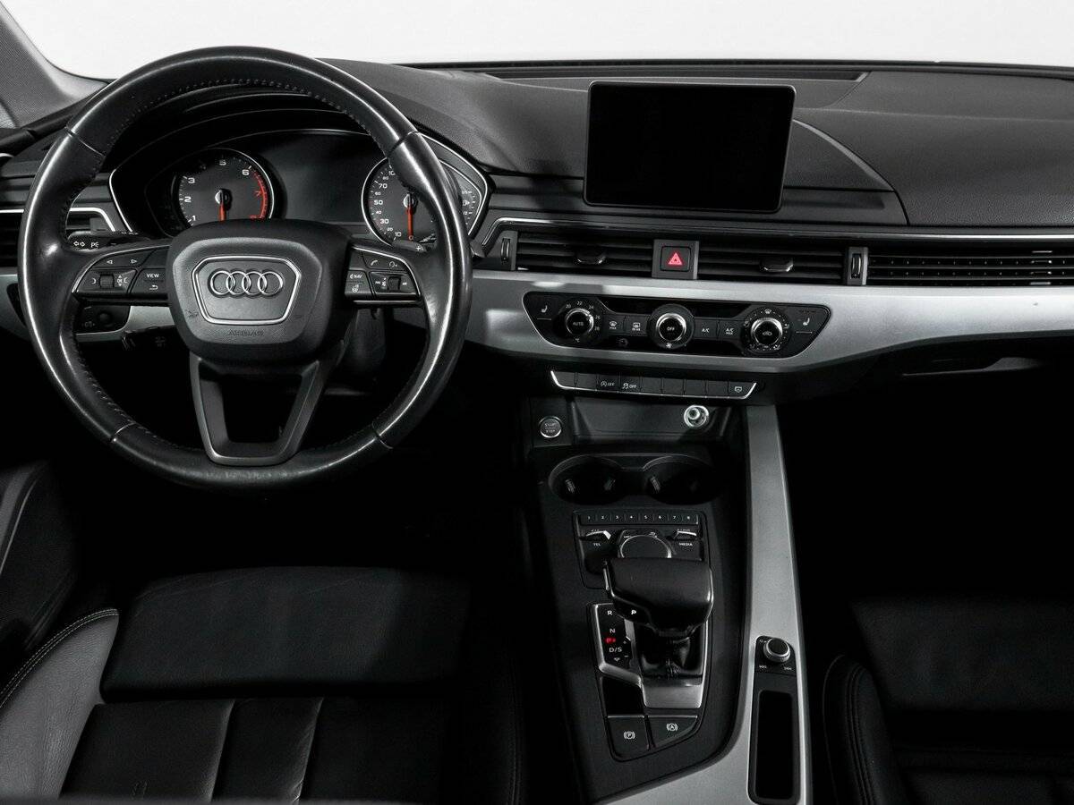 Б/У Ауди А4 2017 года. Фото: #11