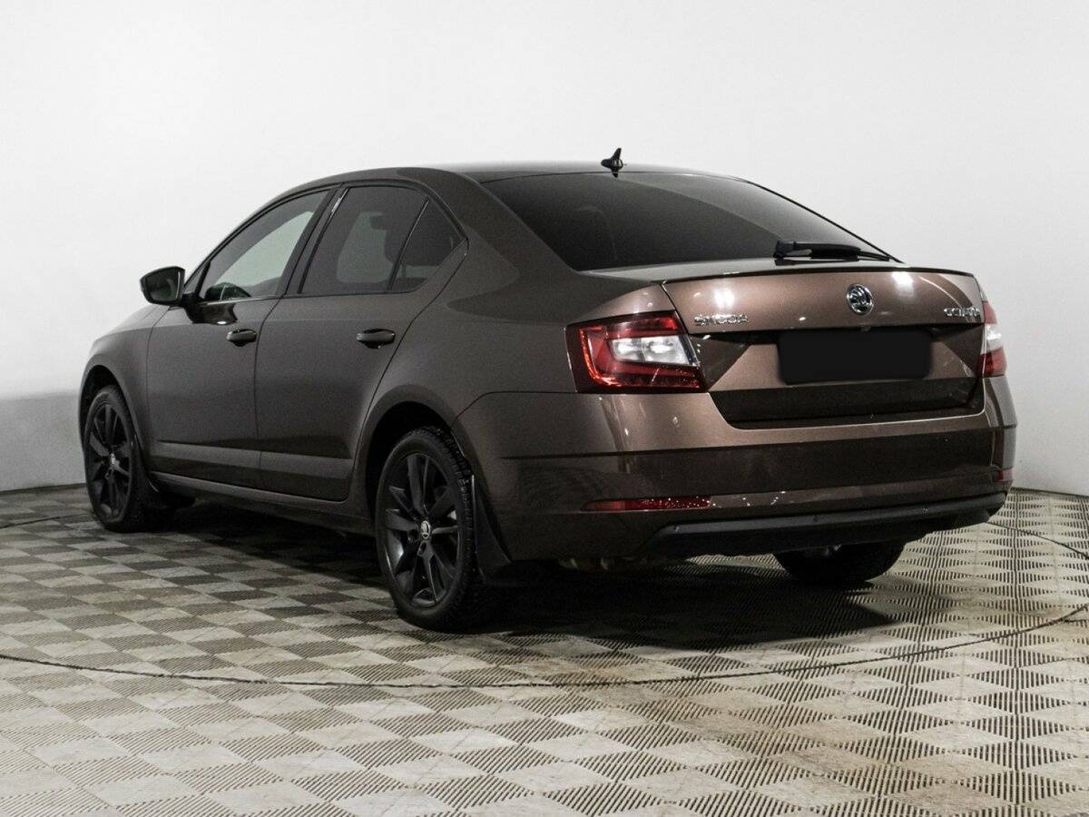 Б/У Шкода Октавия 2018 года. Фото: #6