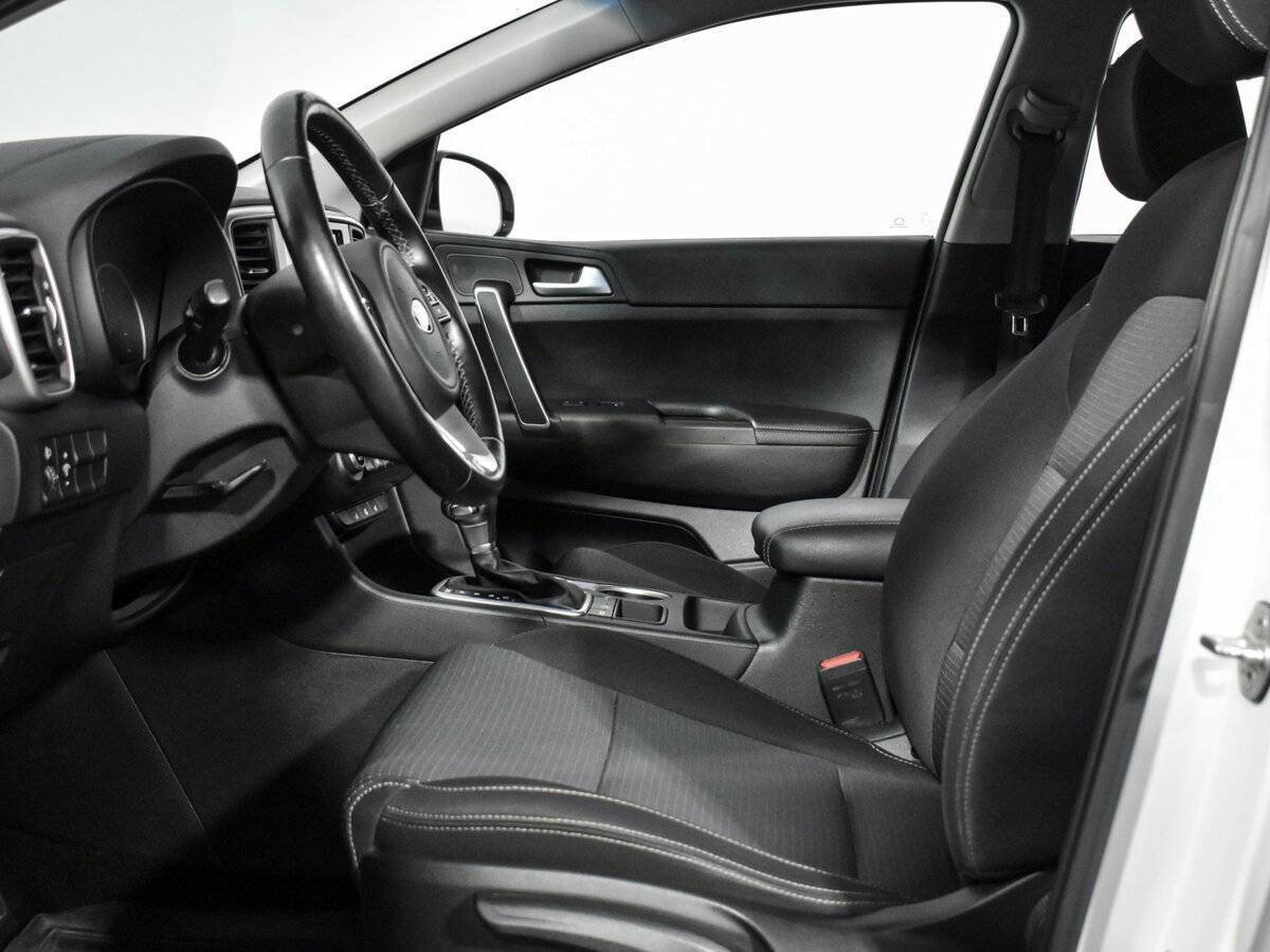 Б/У Киа Спортейдж 2019 года. Фото: #10