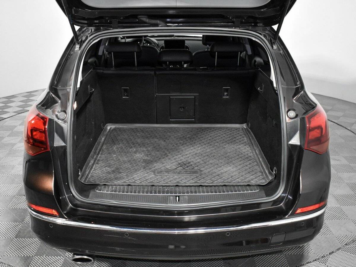 Б/У Опель Астра 2013 года. Фото: #18