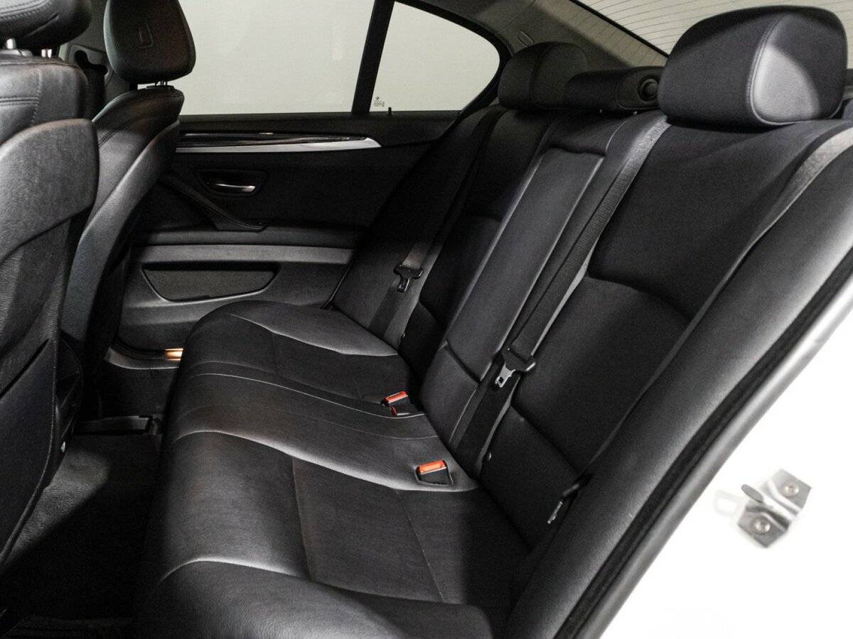 Б/У БМВ 5 серии 2014 года. Фото: #9