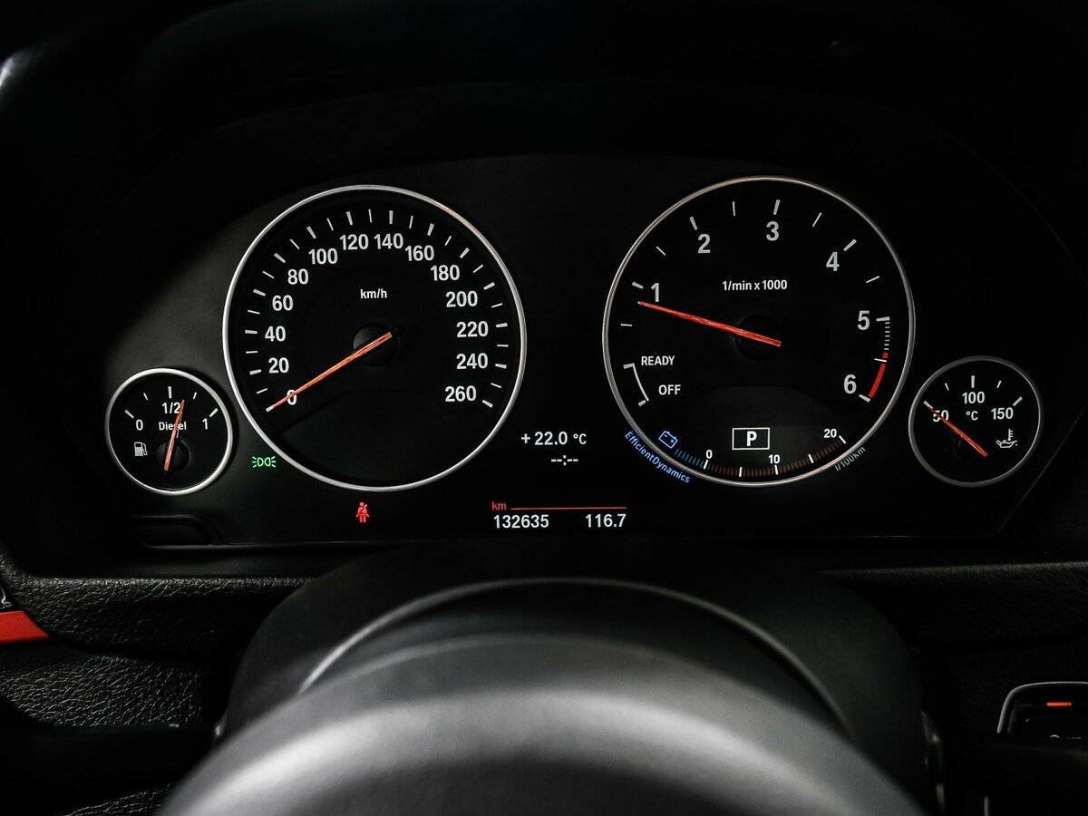 Б/У БМВ 3 серии 2015 года. Фото: #9