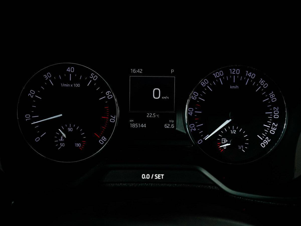 Б/У Шкода Октавия 2016 года. Фото: #10