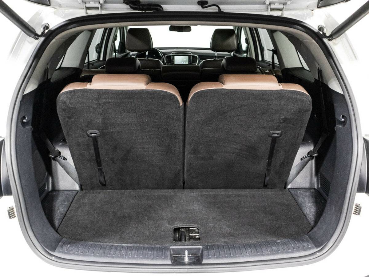 Б/У Киа Соренто 2017 года. Фото: #14