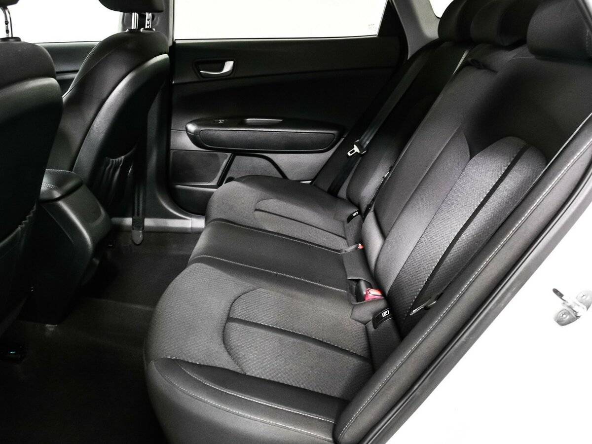 Б/У Киа Оптима 2019 года. Фото: #11