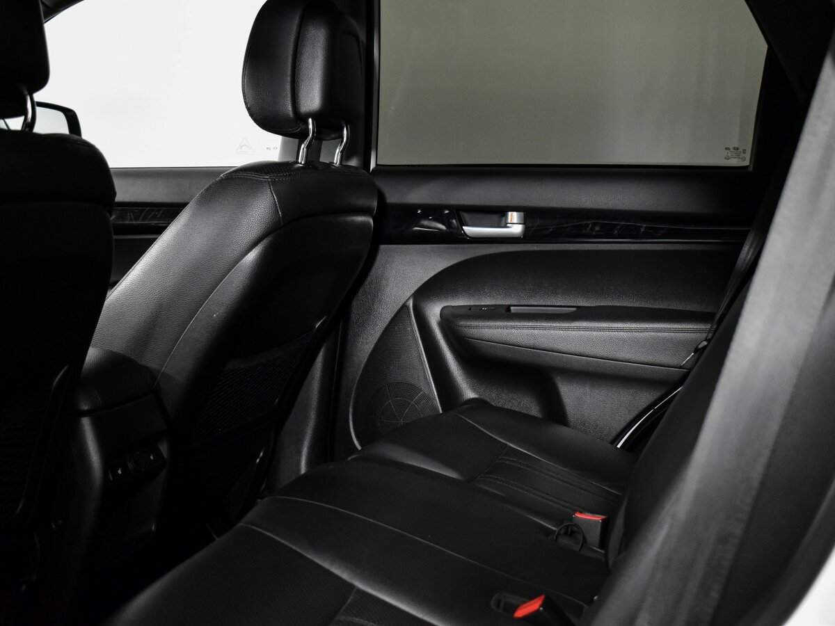 Б/У Киа Соренто 2017 года. Фото: #13