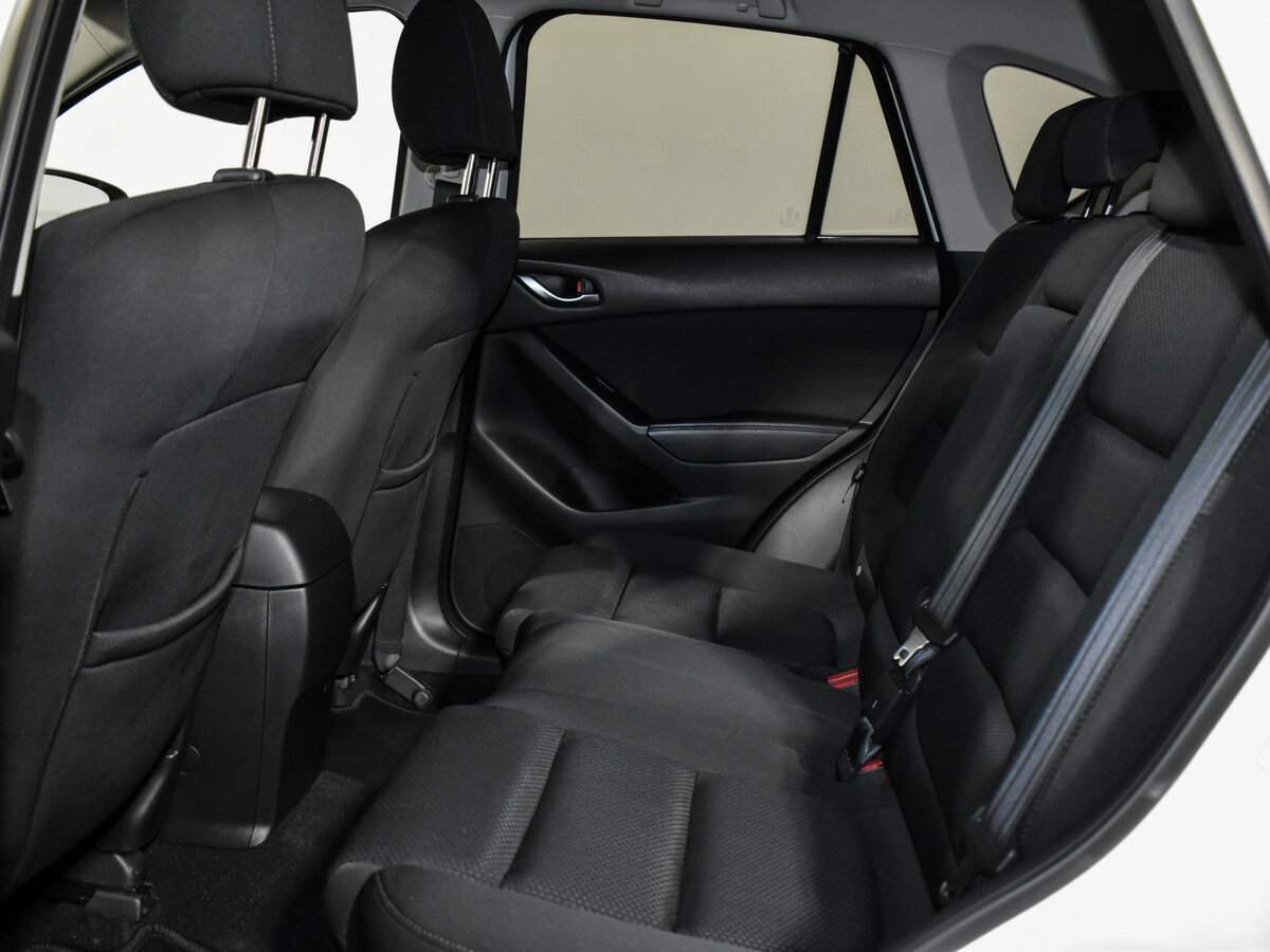 Б/У Мазда Ц-Икс-5 2016 года. Фото: #12